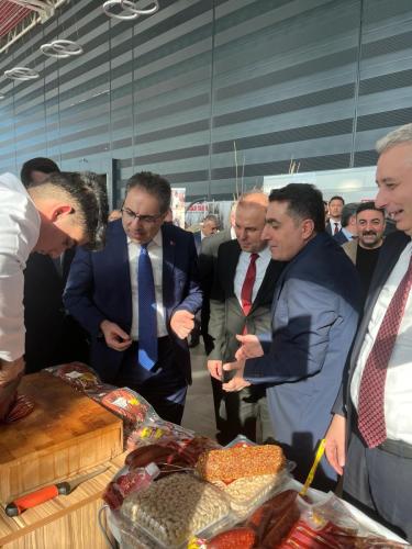 1396ba47-cf83-4b3e-a32f-3d8b06535129